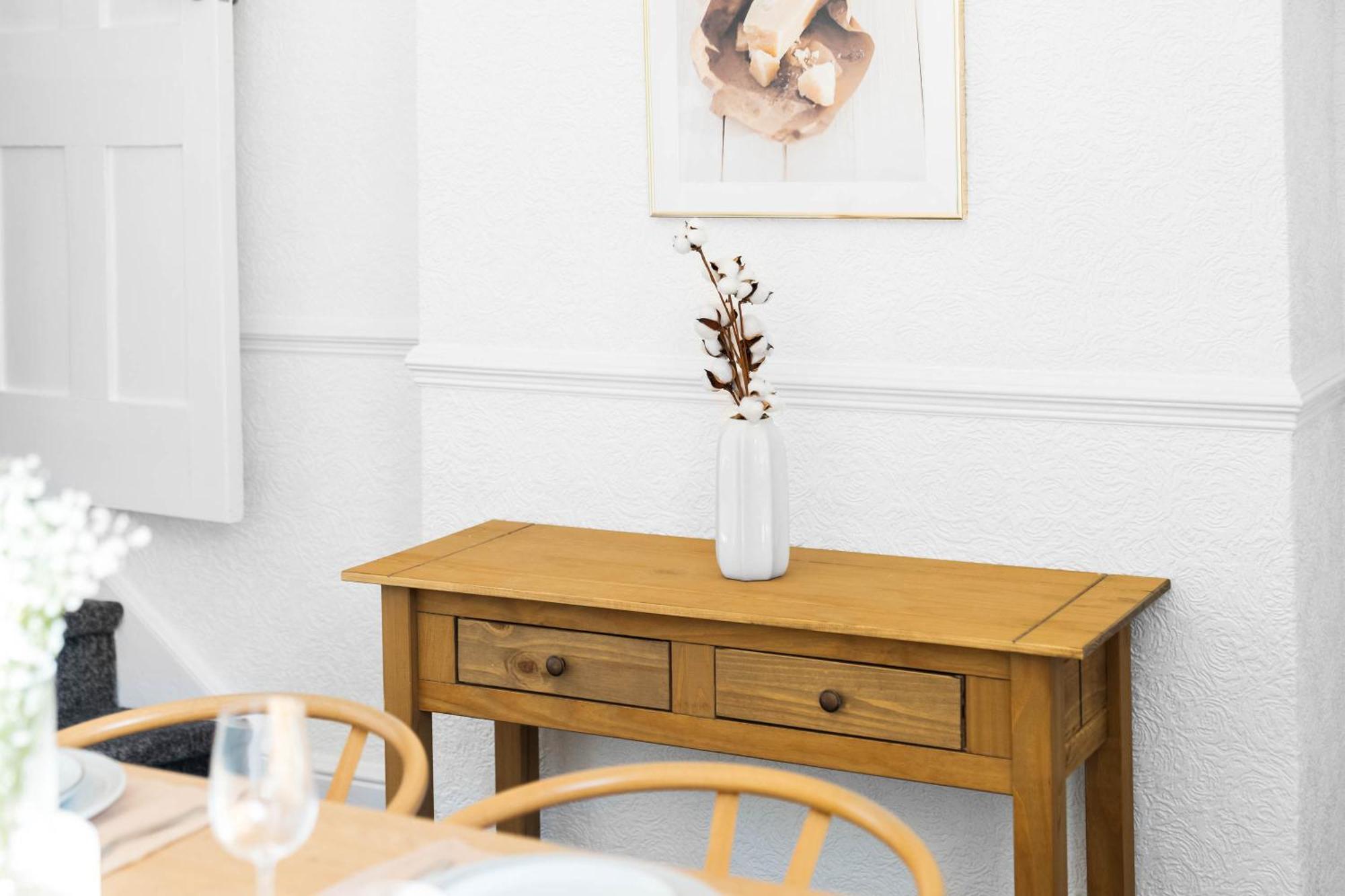 Stylish 3 Bedroom House - 6 Guests - Garden - Parking - Netflix - Wifi - 17M Birmingham Buitenkant foto